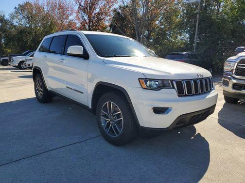 2019 Jeep Grand Cherokee Laredo