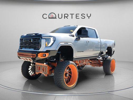 2024 GMC Sierra 2500 AT4