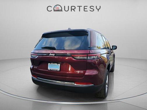 2026 Jeep Grand Cherokee Altitude