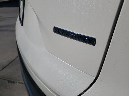 2022 Mazda CX-9 Signature