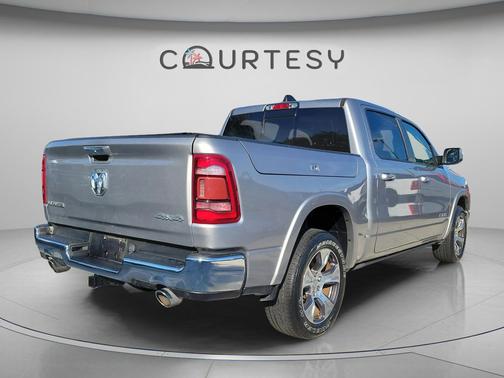 Billet Silver Metallic Clearcoat 2022 RAM 1500 Laramie