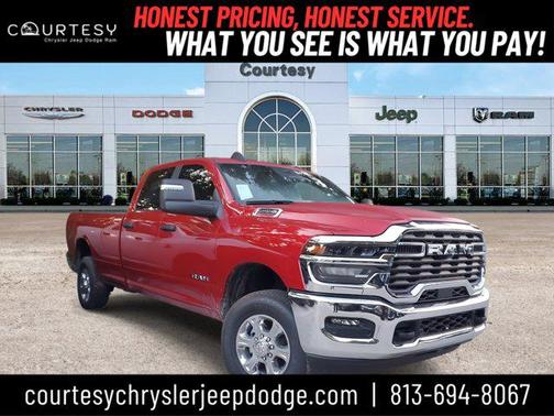 2025 RAM 2500 Big Horn Crew Cab 4x4 8' Box