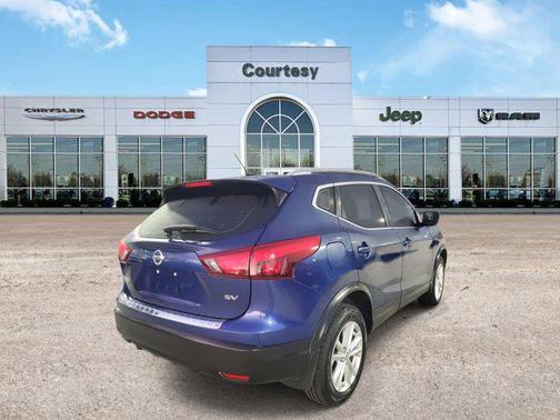 2018 Nissan Rogue Sport SV