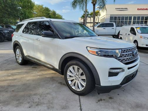 Star White Metallic Tri-Coat 2021 Ford Explorer Limited