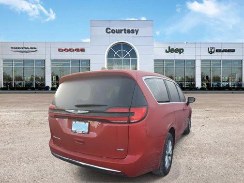 2026 Chrysler Pacifica L