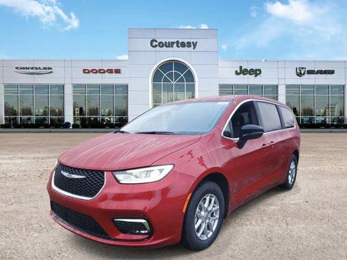 Red Hot Pearlcoat 2025 Chrysler Pacifica L