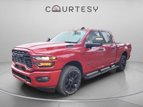 2026 RAM 2500 Big Horn Crew Cab 4x2 6'4' Box