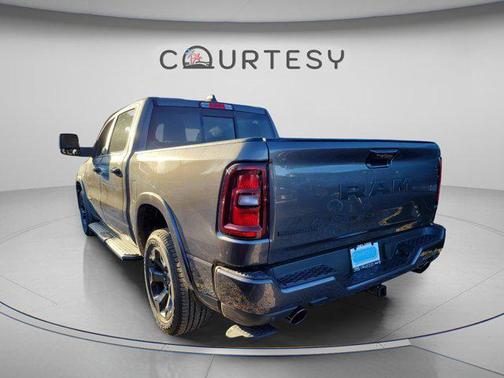 Granite Crystal Metallic Clearcoat 2026 RAM 1500 Big Horn/Lone Star