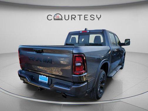 Granite Crystal Metallic Clearcoat 2026 RAM 1500 Big Horn/Lone Star