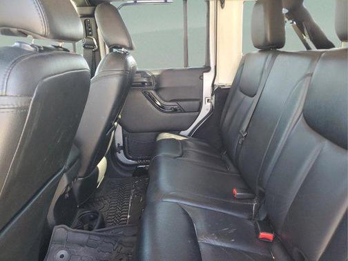 Billet Silver Metallic Clearcoat 2015 Jeep Wrangler Unlimited Altitude