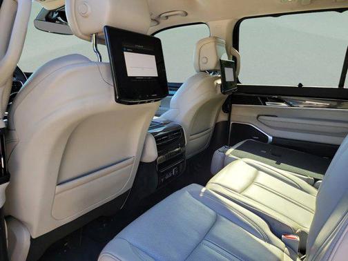 Silver Zynith 2022 Jeep Wagoneer Series I 4x4