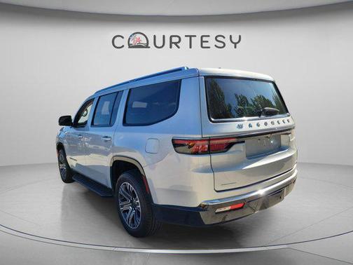 Silver Zynith 2022 Jeep Wagoneer Series I 4x4