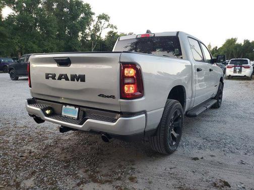 Silver Zynith 2026 RAM 1500 Express