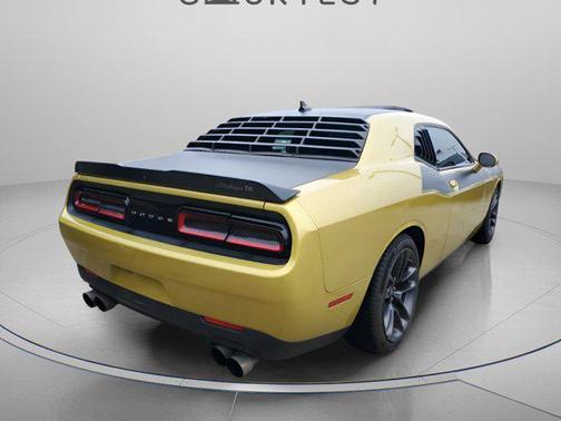 2021 Dodge Challenger R/T