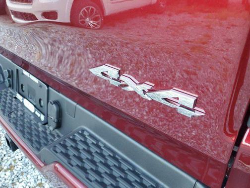 2025 RAM 1500 ST