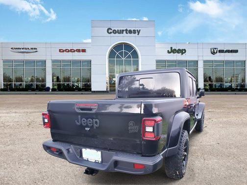2025 Jeep Gladiator Willys