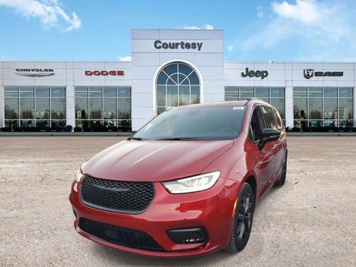 2026 Chrysler Pacifica Limited