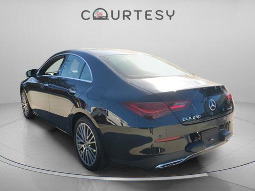 2025 Mercedes-Benz CLA 250 4MATIC