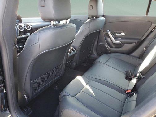 2025 Mercedes-Benz CLA 250 4MATIC