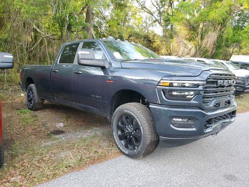 2026 RAM 2500 Laramie Crew Cab 4x4 8' Box