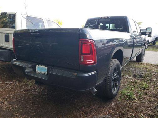 2026 RAM 2500 Laramie Crew Cab 4x4 8' Box