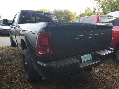 2026 RAM 2500 Laramie Crew Cab 4x4 8' Box