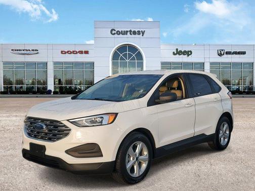 2020 Ford Edge SE