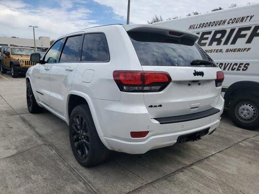 2021 Jeep Grand Cherokee Laredo