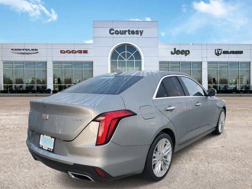 2023 Cadillac CT4 Premium Luxury