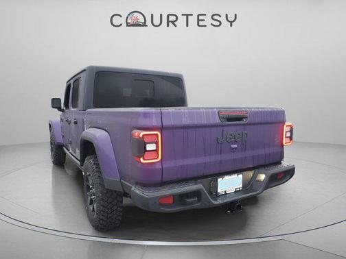 2026 Jeep Gladiator Willys 4x4