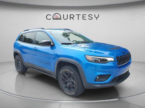 Hydro Blue Pearlcoat 2022 Jeep Cherokee X 4x4