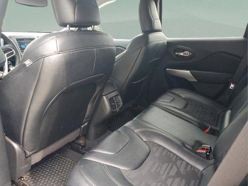 Hydro Blue Pearlcoat 2022 Jeep Cherokee X 4x4