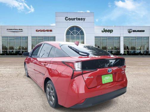 2022 Toyota Prius XLE