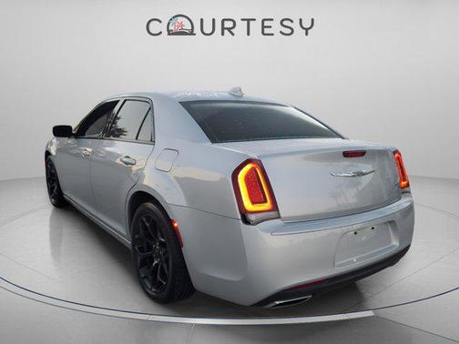2020 Chrysler 300 S