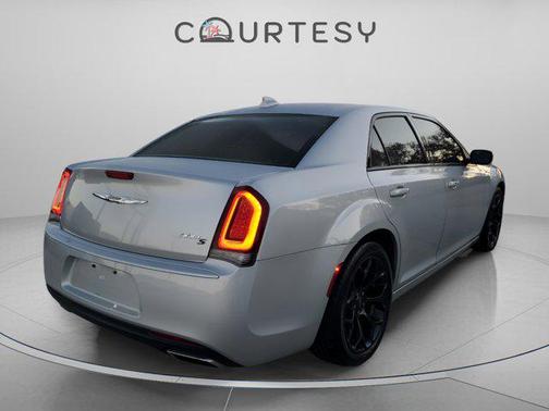 2020 Chrysler 300 S