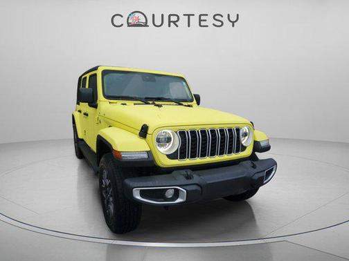 2024 Jeep Wrangler 4-Door Sahara 4x4