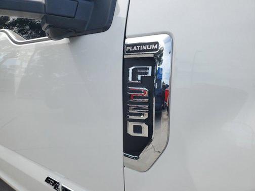 2022 Ford F-250 Platinum