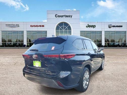 2021 Toyota Highlander Limited