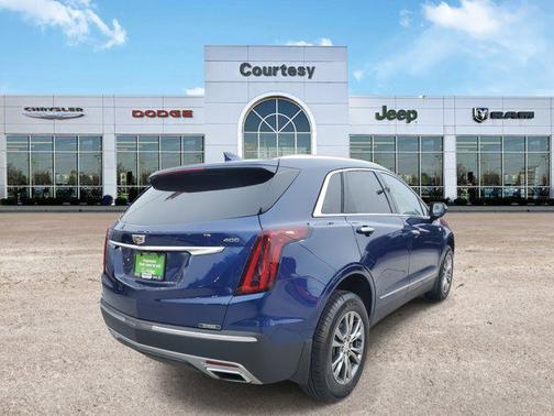 2023 Cadillac XT5 Premium Luxury