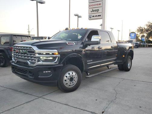 2026 RAM 3500 Limited Mega Cab 4x4 6'4' Box