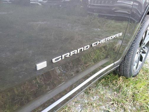 2025 Jeep Grand Cherokee Overland