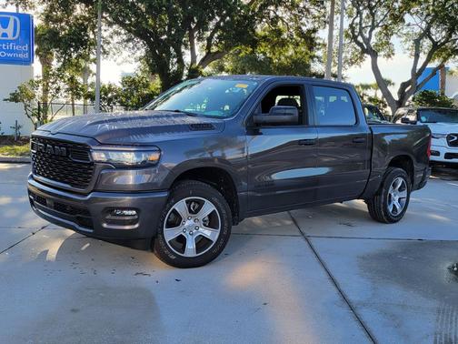 Granite Crystal Metallic Clearcoat 2026 RAM 1500 Express