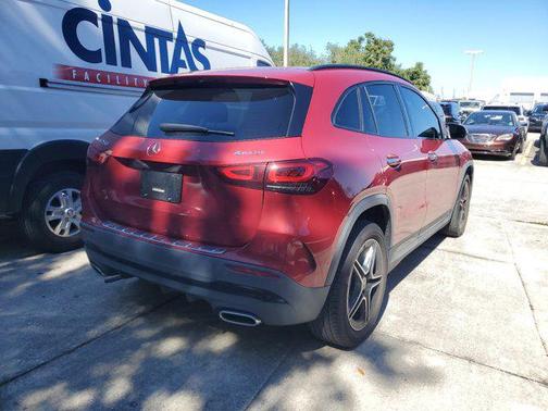 2021 Mercedes-Benz GLA 250 Base 4MATIC