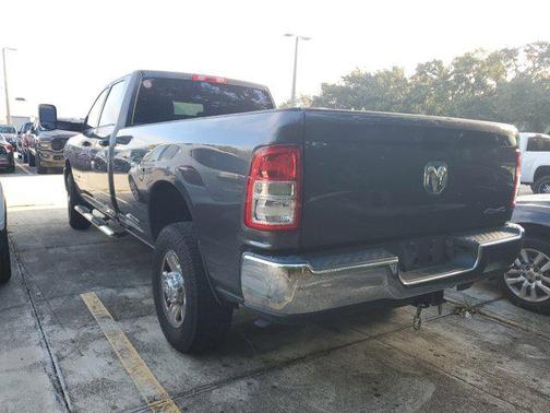 2019 RAM 2500 Tradesman Crew Cab 4x4 8' Box
