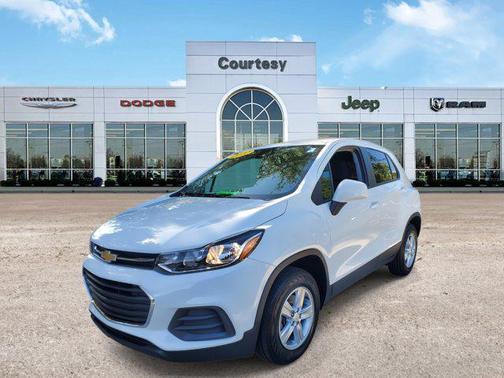 2022 Chevrolet Trax LS