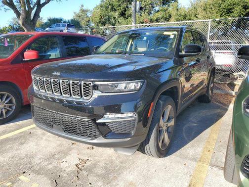 2022 Jeep Grand Cherokee Limited