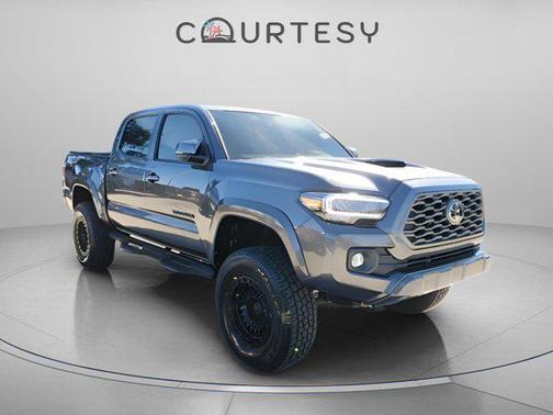 2022 Toyota Tacoma TRD Sport