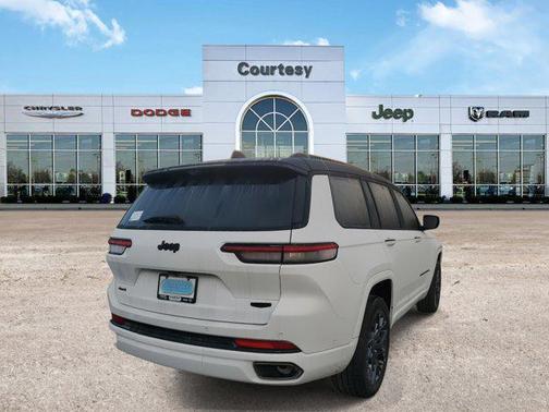 2025 Jeep Grand Cherokee L Summit Reserve