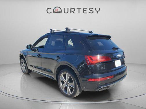 2025 Audi Q5 45 S line Premium