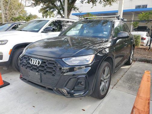2025 Audi Q5 45 S line Premium